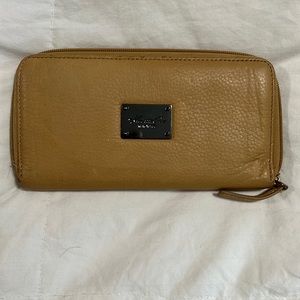 Kenneth Cole Tan Leather Wallet